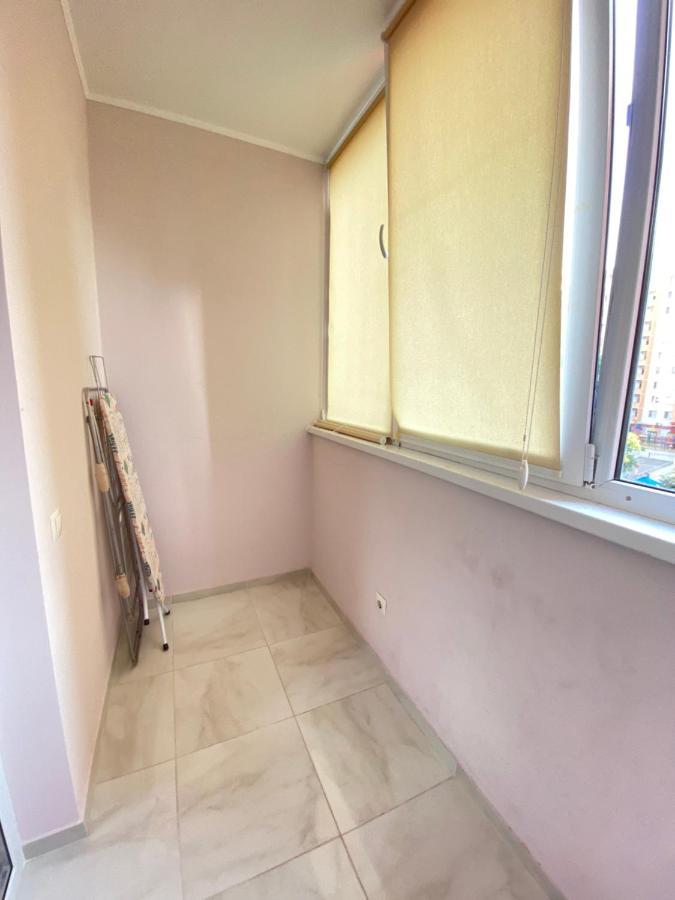 Two Bedroom Large Apartment In Chisinau Exterior photo